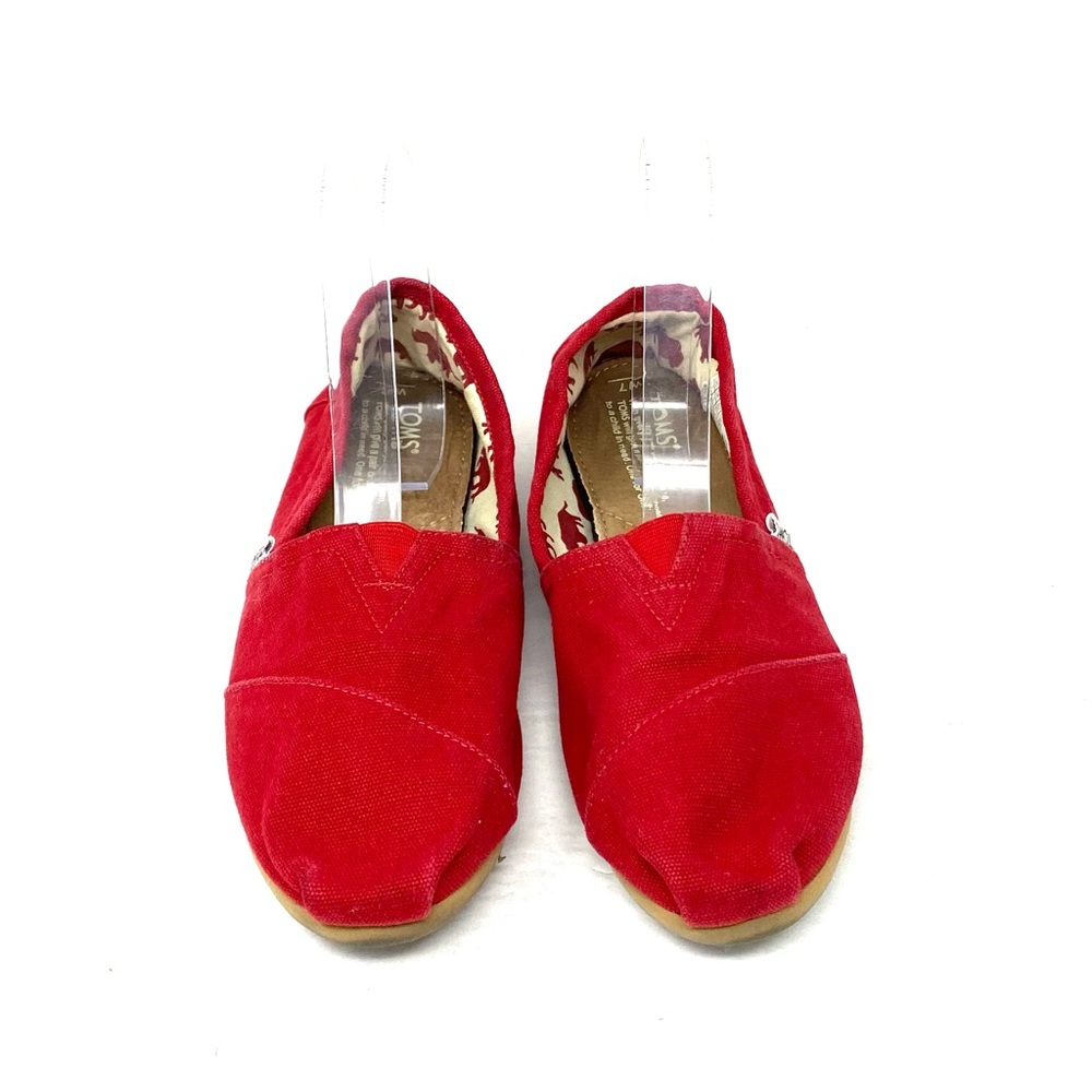 Toms - Picture 2 of 7